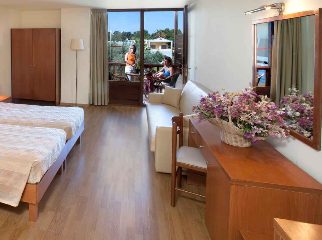 Golden Odyssey Hotel Kolymbia Buitenkant foto