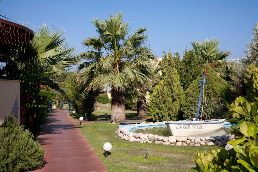 Golden Odyssey Hotel Kolymbia Buitenkant foto